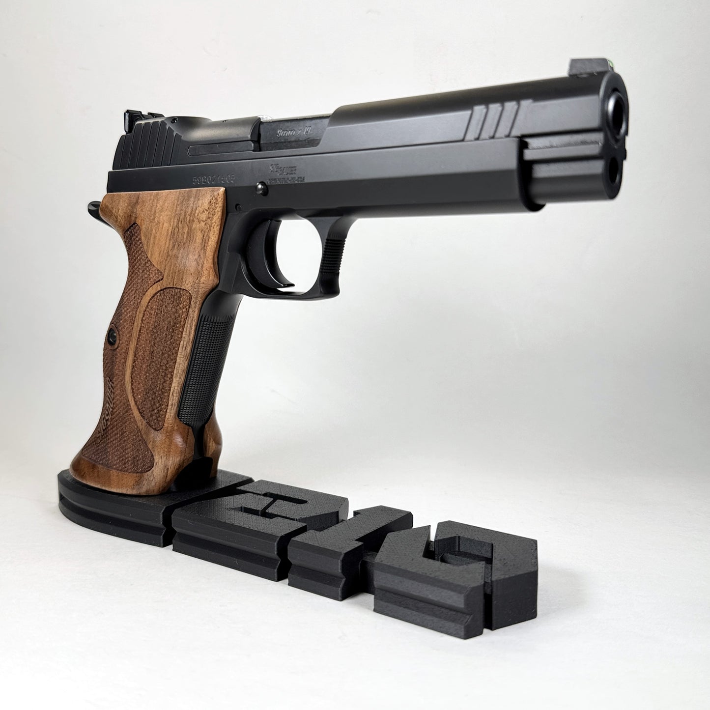 Sig Guy - P210 Pistol Stand image 0