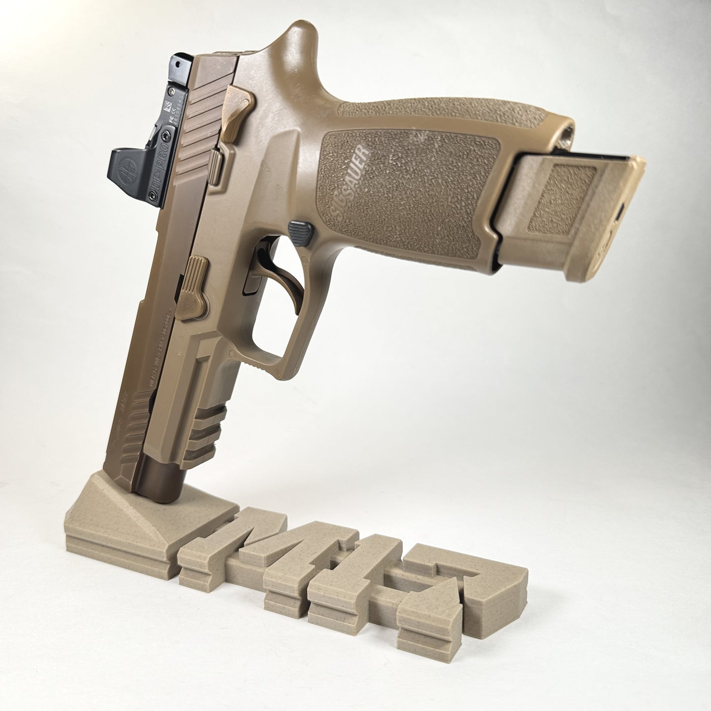 Sig Guy - M17 Pistol Stand image 1